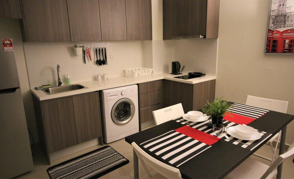 Hyve Soho Suites 사이버자야 외부 사진