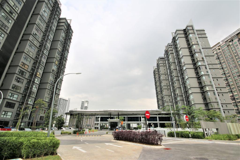 Hyve Soho Suites 사이버자야 외부 사진